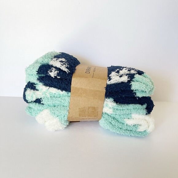 3 Pairs Women’s Fuzzy Cozy Slipper Socks Winter Warm Soft Plush Blue Size 9-11 - Picture 2 of 14